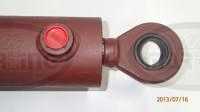 Hydraulic cylinder -steering HV 90/45/500 121 211
Click to display image detail.
